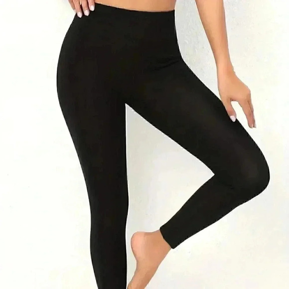 Black Casual Womens Solid Fuzzy Pants - Picture 4 of 4